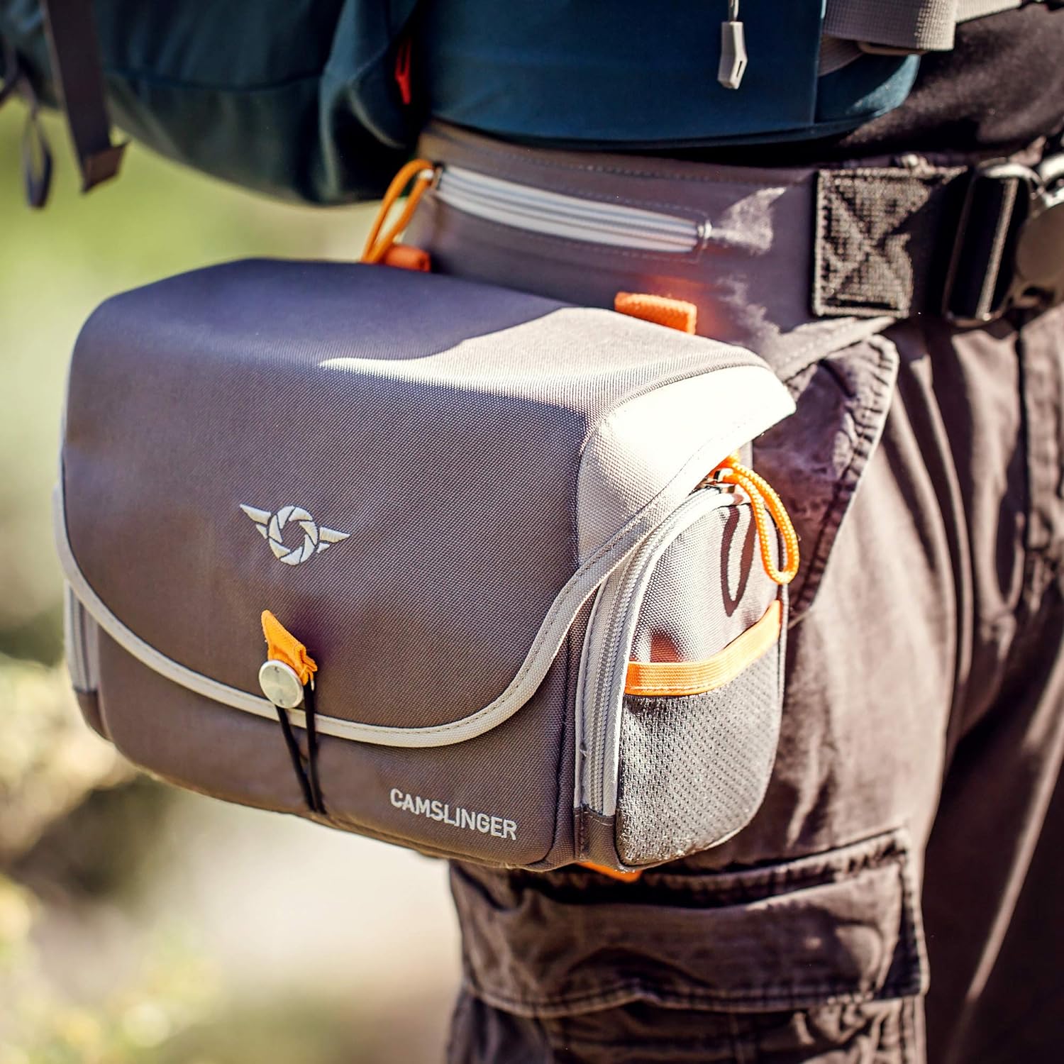 COSYSPEED Camslinger Outdoor MKII Camera Case with Waist Belt for System Cameras and Small DSLR Cameras (three colours)