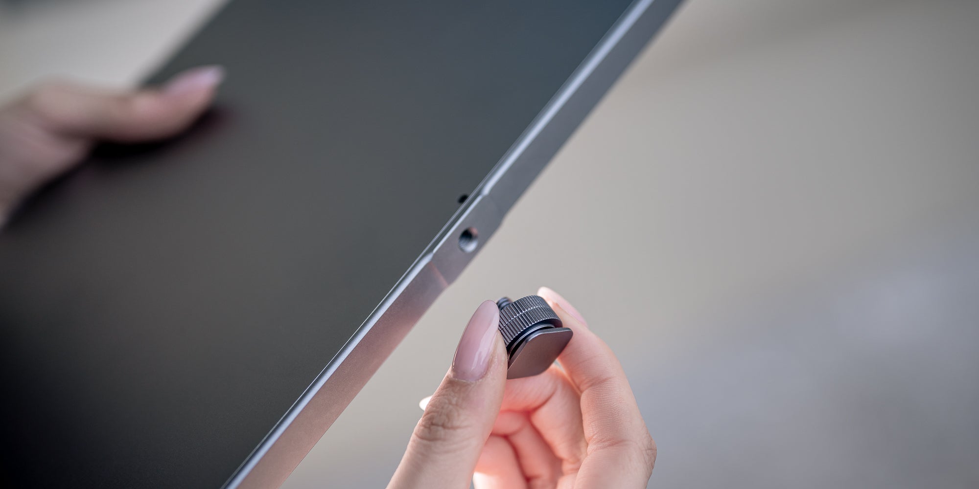 Newell RGB-W Rangha Max XL LED Light