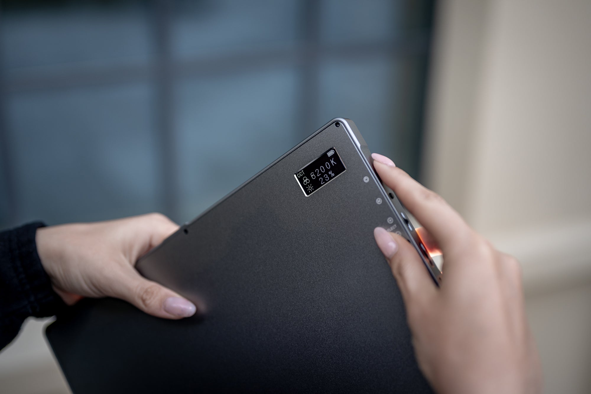 Newell RGB-W Rangha Max XL LED Light