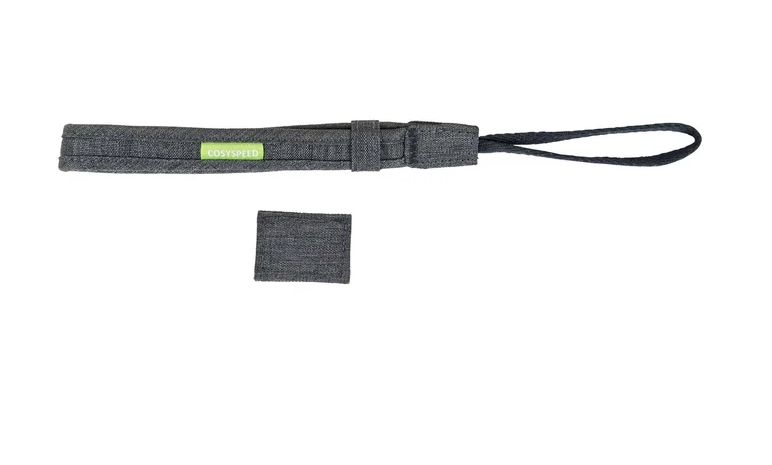 COSYSPEED QUICK SALLY One-Hand Camera Wrist Strap with Magnet Pad (two colours)